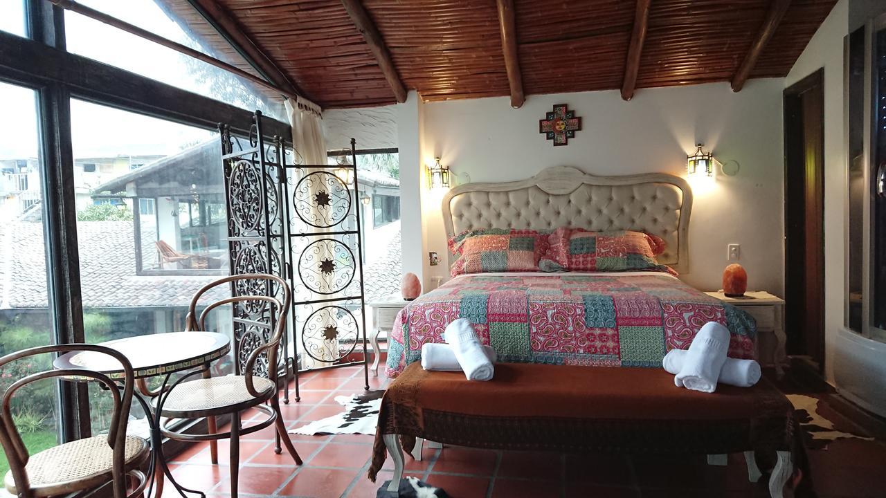 Villa Mimi Отавало Экстерьер фото