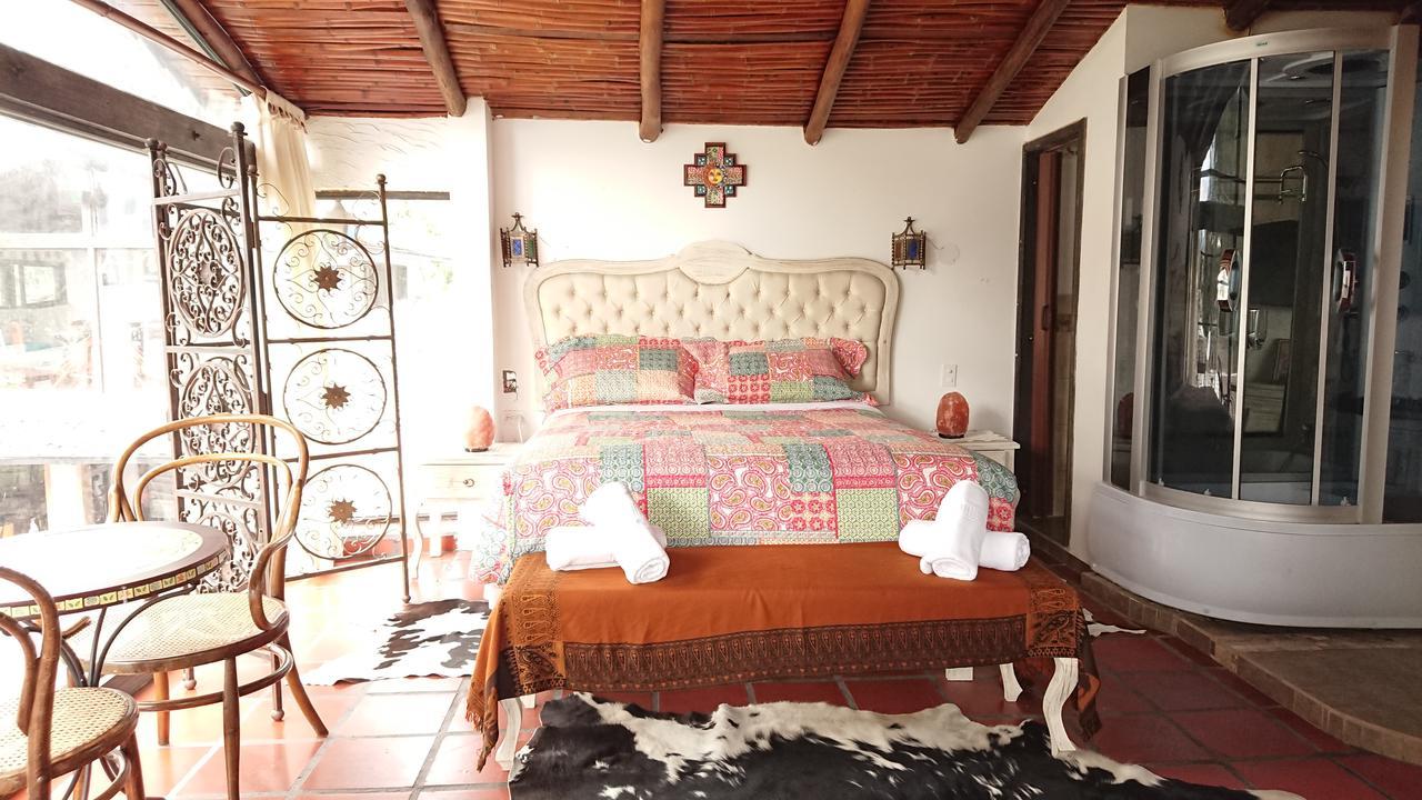 Villa Mimi Отавало Экстерьер фото