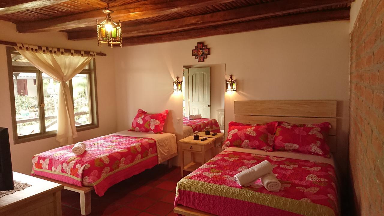 Villa Mimi Отавало Экстерьер фото