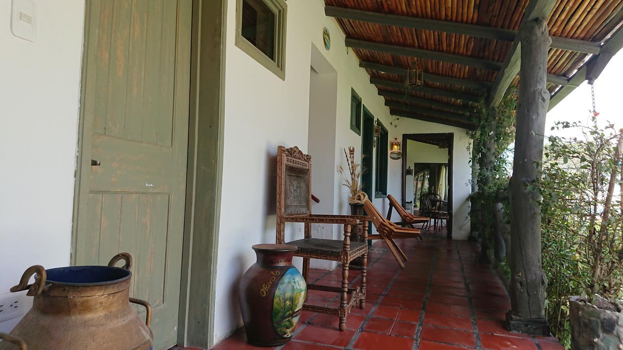 Villa Mimi Отавало Экстерьер фото